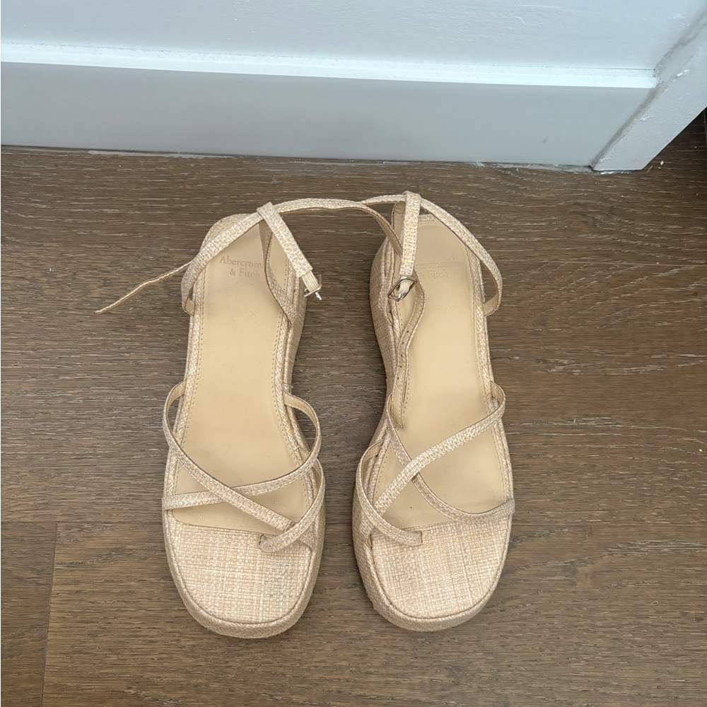 Abercrombie & Fitch Beige Strappy Sandals
